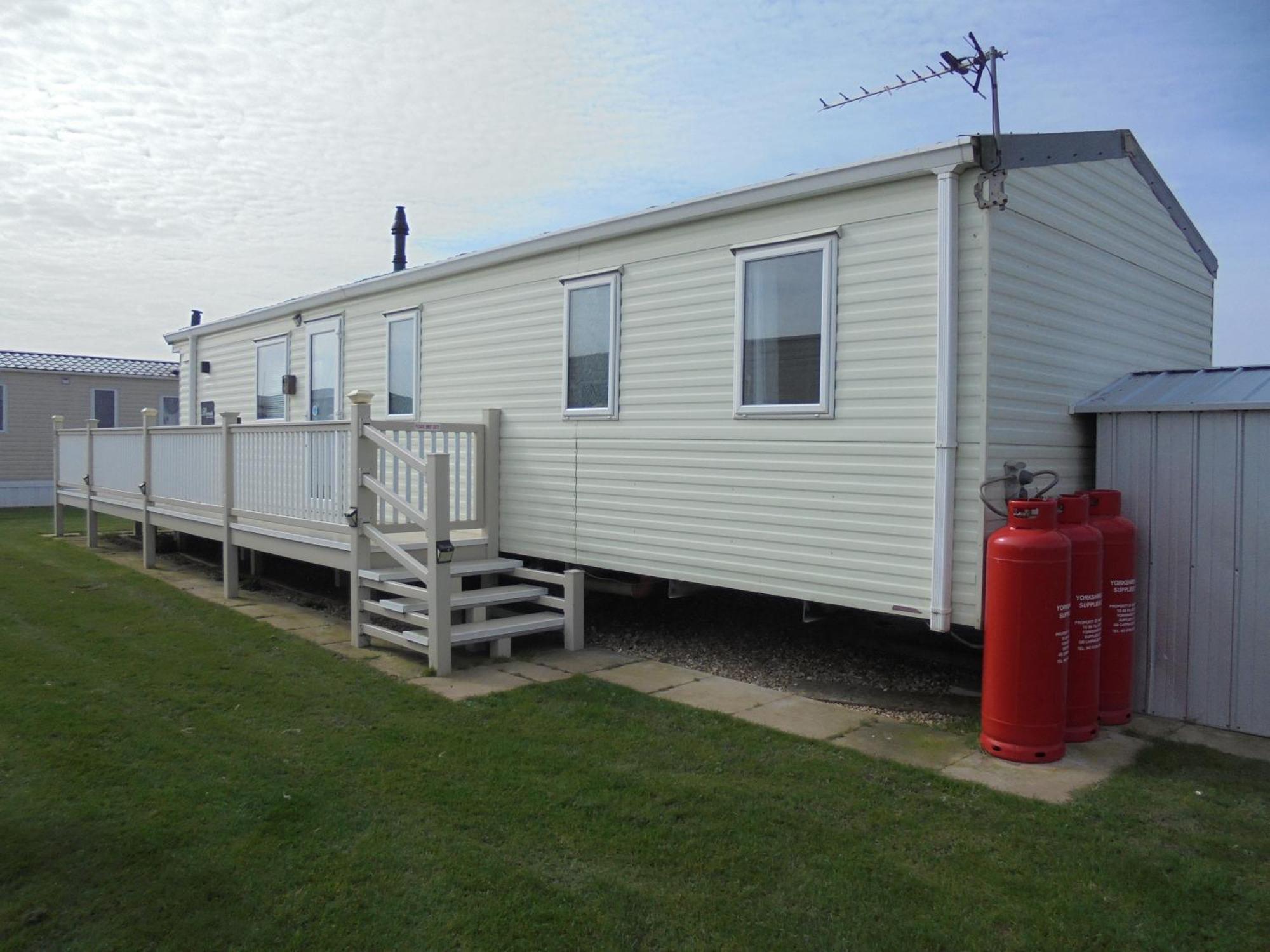 8 Berth On The Chase Hotel Ingoldmells Exterior foto